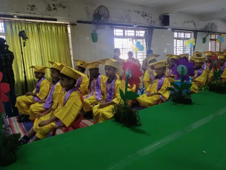 KG-GRADUATION-14.3-3